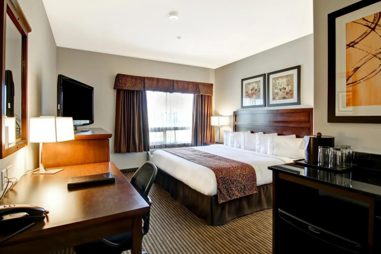 Canalta Melfort Hotel