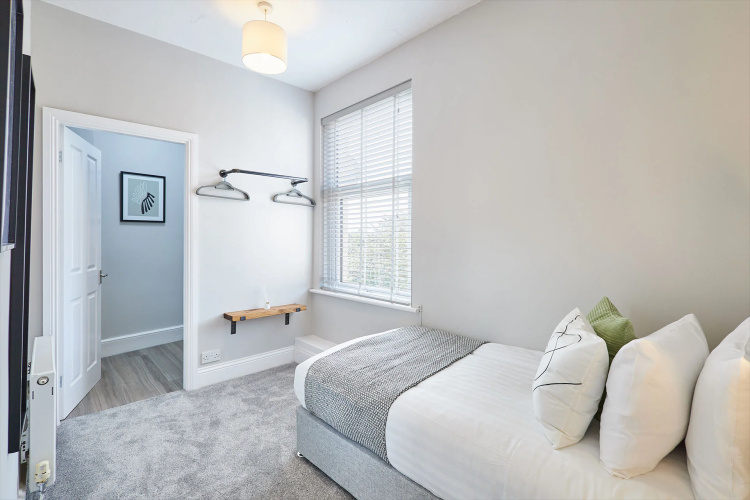 Host Stay Dove Cottage