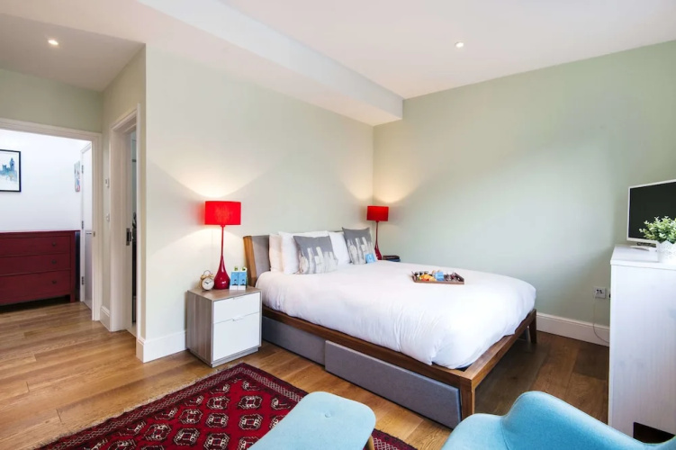 The Spacious Fulham Apartment - FOI