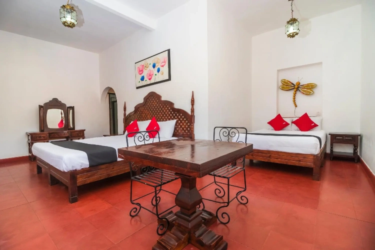 Superior Twin room