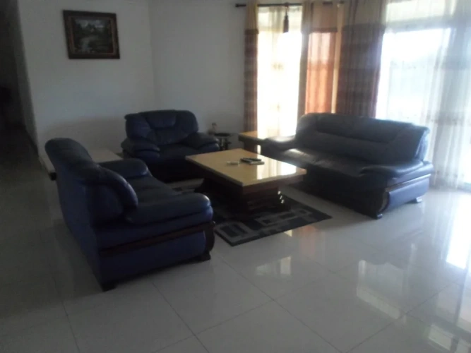 3 Bedrooms Apartment with balcony and with city view