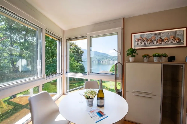 Family Villa with lake view