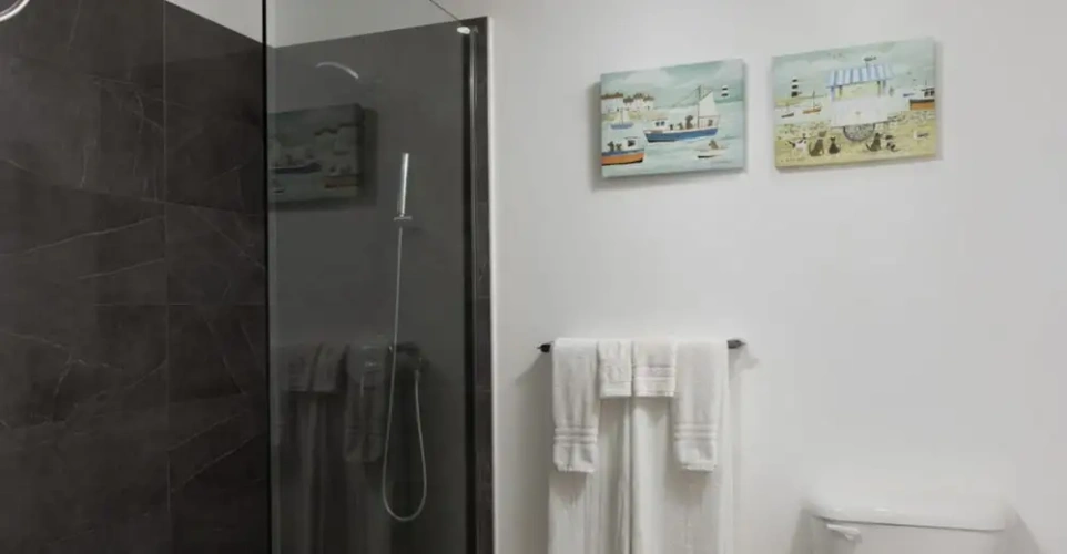 3 Bedrooms Villa with garden view