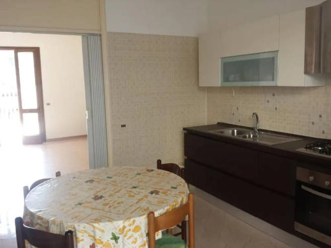 3 Bedrooms Apartment