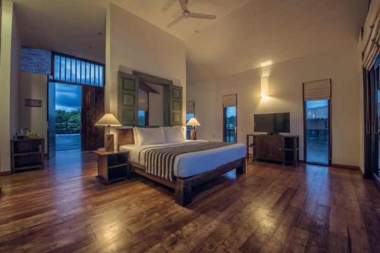Deluxe Single room