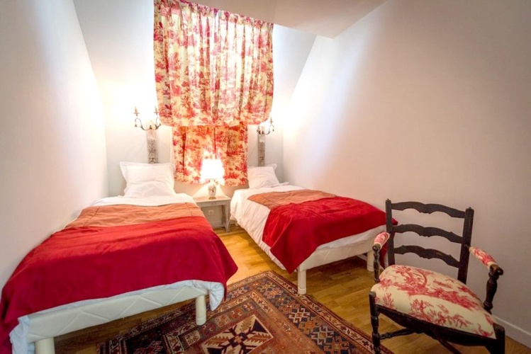 Guest rooms