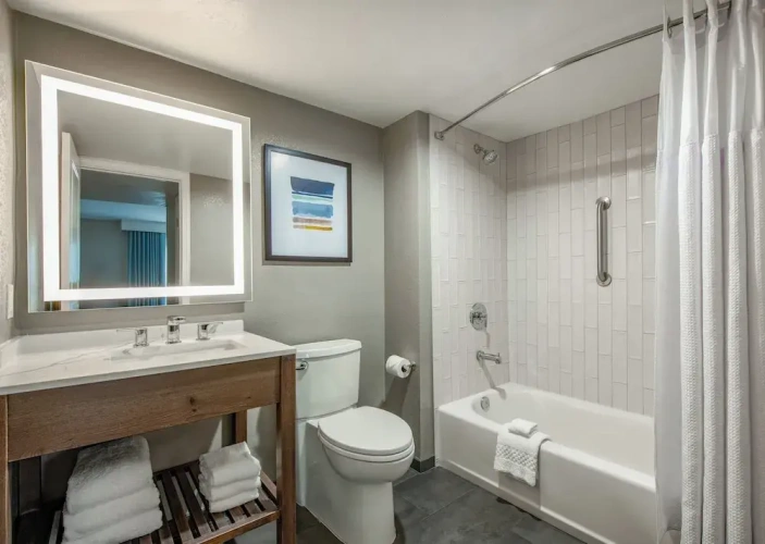 Double Suite with golf view