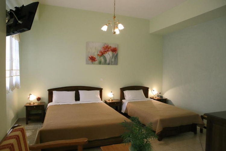 Standard Quadruple room