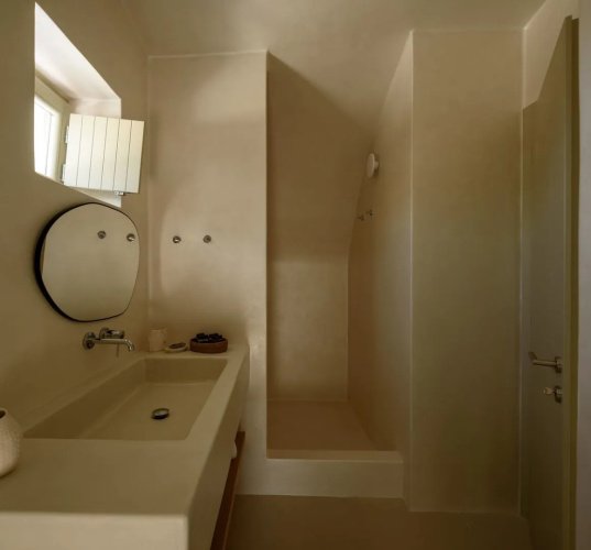 Este Luxury Suites