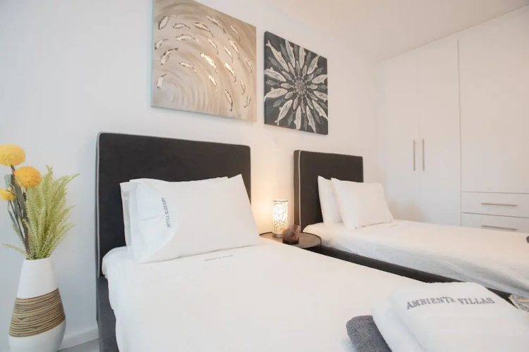 3-bed Villa in Mykonos With Private Pool