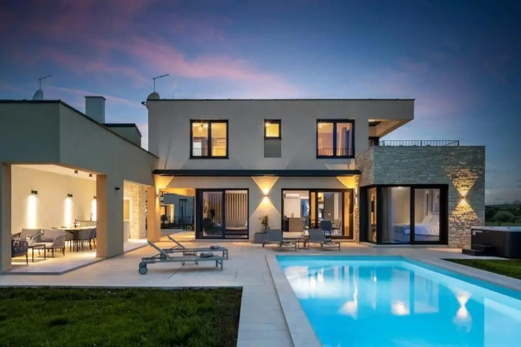 Deluxe Villa