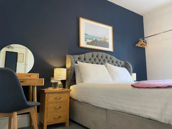 1 Bedroom Suite