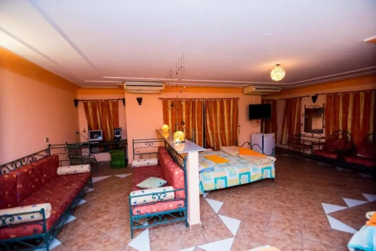 Deluxe Suite