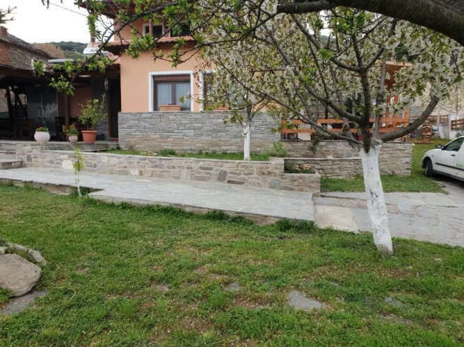 3 Bedrooms Cottage
