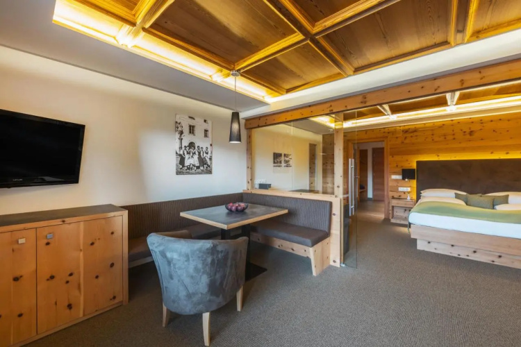 Maraias - Luxury Suites & Apartments