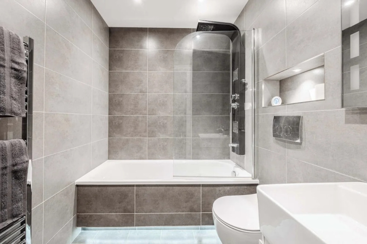 Host Stay Maple Court