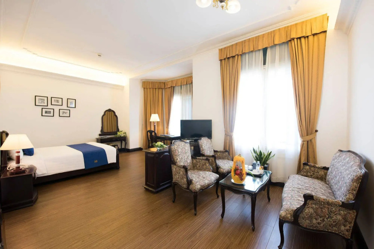 Hoa Binh Hotel