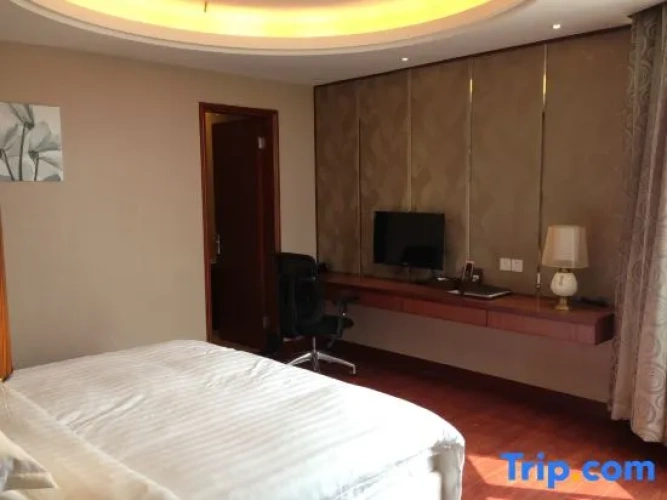 Standard Double Suite