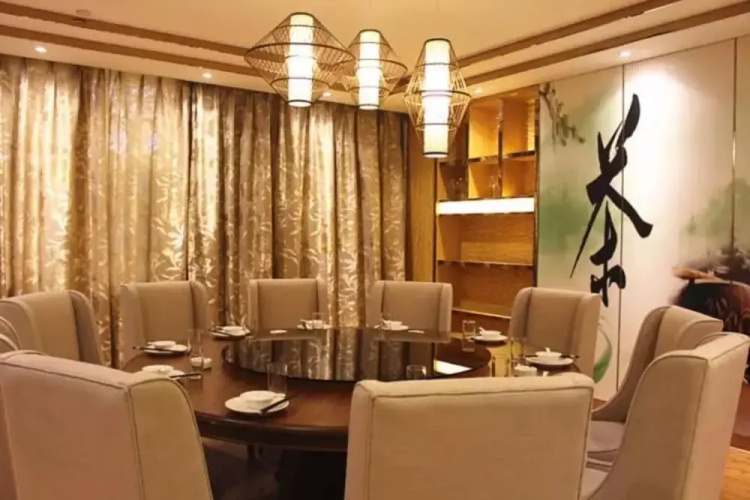 Zhusha Hotel