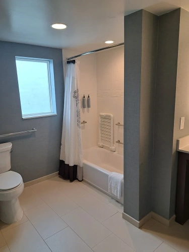 1 Bedroom Suite