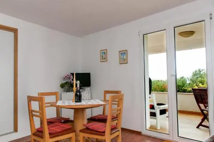 Apartment Dita