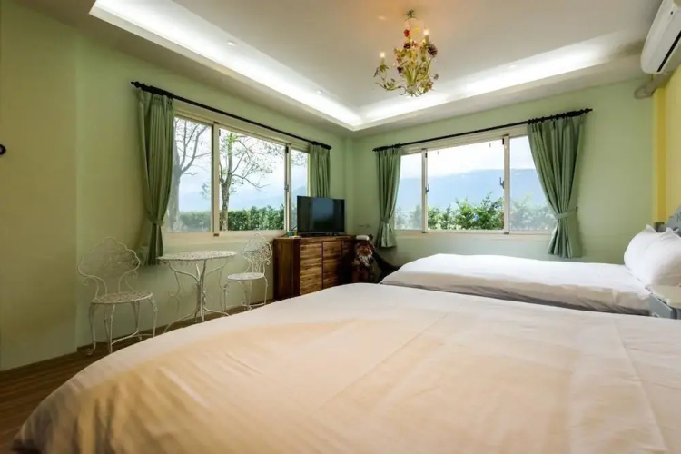 Elizabeth Bed And Breakfast