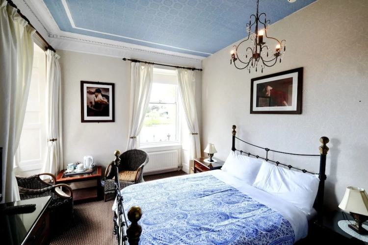 Standard Double room with river view