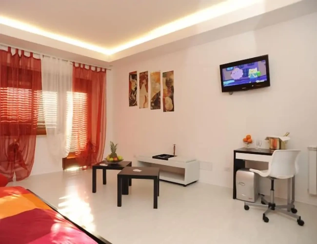 Standard Quadruple Family room