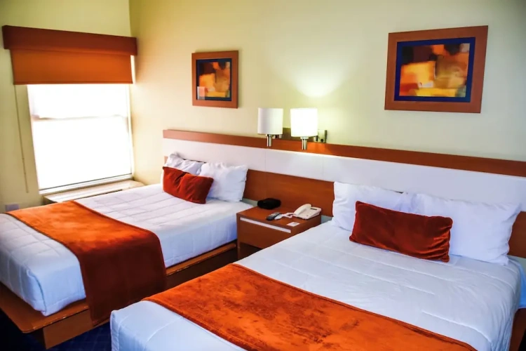 Business Quadruple room