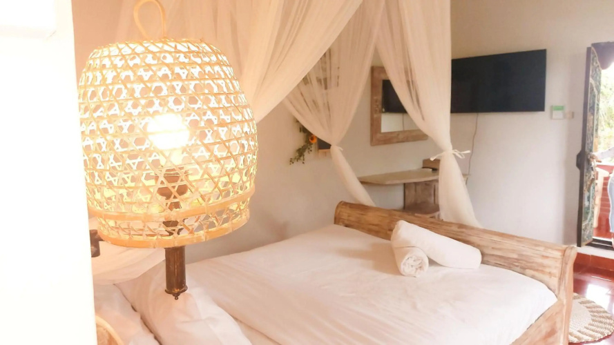 Danaya's Cottage and Studio