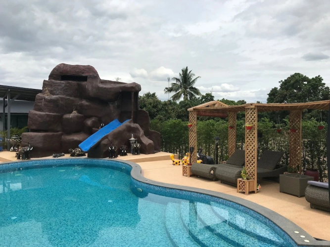 SB Holiday Resort