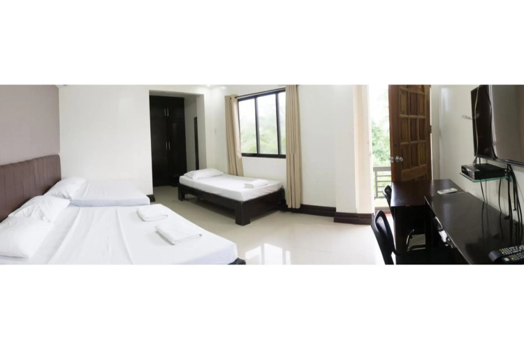 Adelaida Pensionne Hotel