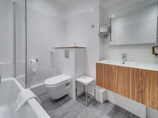 Standard Twin Club room
