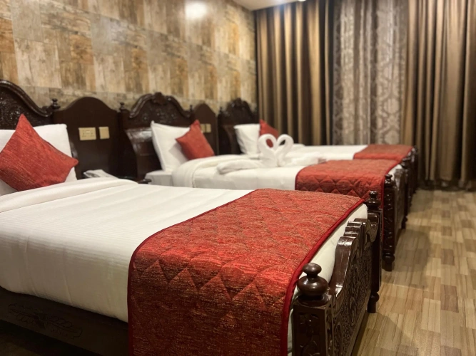 Double Suite