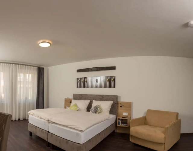 Classic Twin room