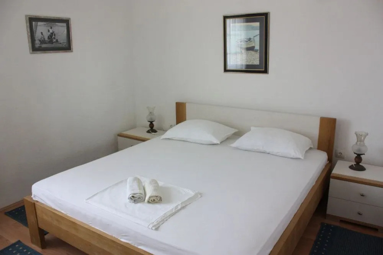 Pintar Apartment