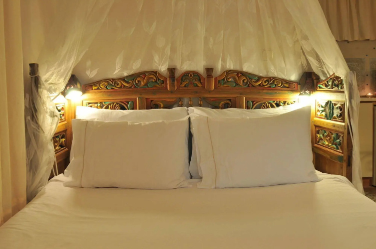 Pina Balev Inn
