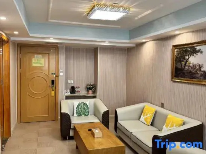 Vienna Hotel (Xingning Downtown Square)