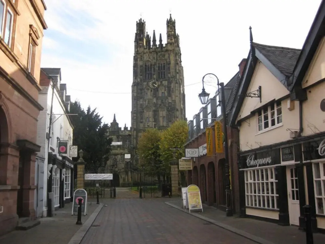 The Llangollen - Berwyn House