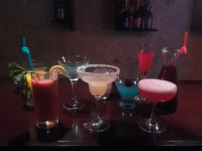 720 Bar Inn
