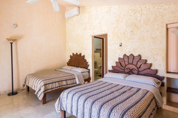 2 Bedrooms Cottage