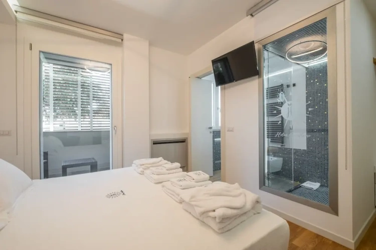 Standard Double room with balcony