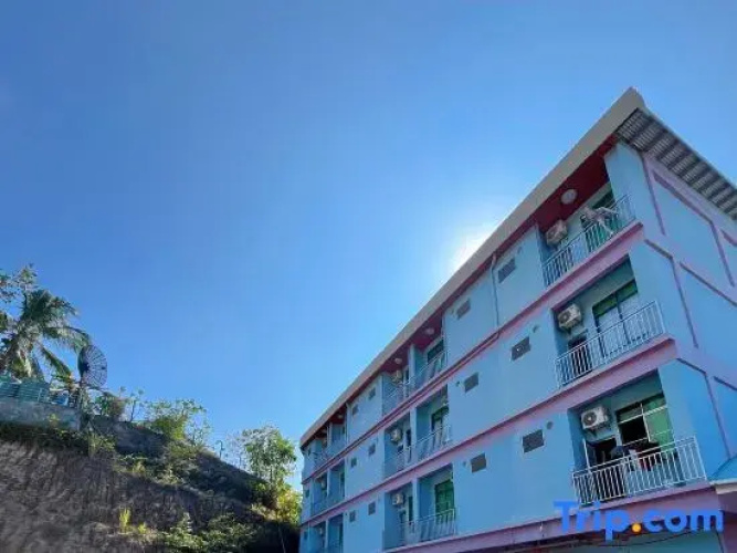 Happy Day Inn