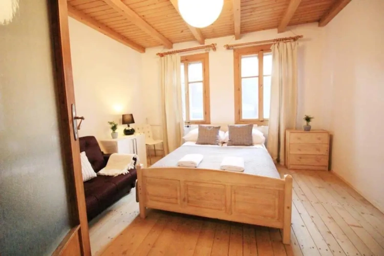 2 Bedrooms Double Apartment