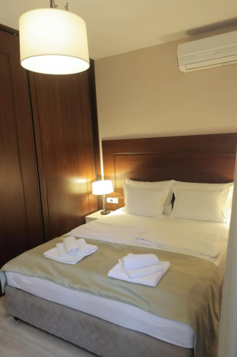 ZARO Apartments
