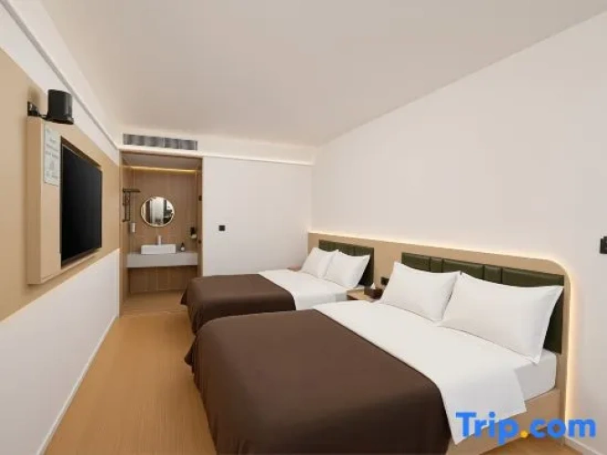 Standard Twin room with sea view