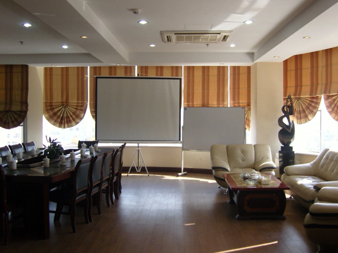 Qingdao Qiulin Hotel