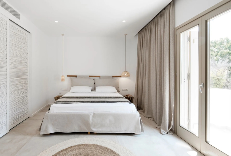Arco Solium Suites Milos