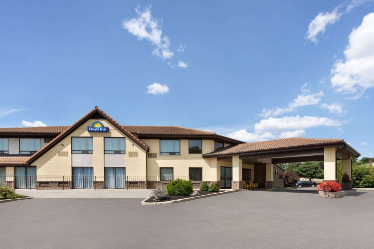 Days Inn by Wyndham Miramichi photo 17