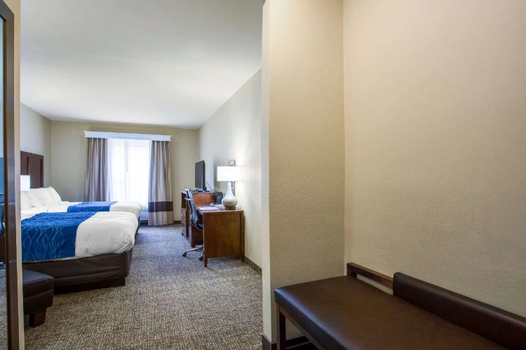 Standard Quadruple room